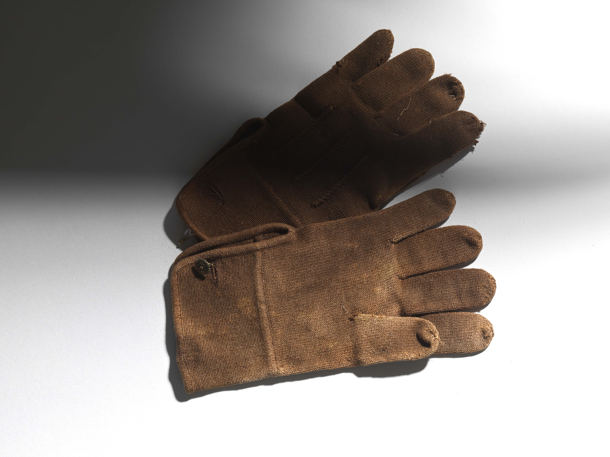 Matsuda Gloves